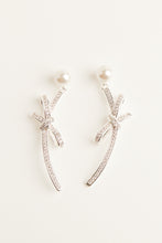Load image into Gallery viewer, Sliver Sparkle Bow Earrings - Yvonne.b