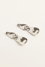 Load image into Gallery viewer, Sculptured Silver Drop Earring - Yvonne.b