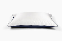 Load image into Gallery viewer, J&#39;adore Two-Tone Silk Pillowcase - Yvonne.b